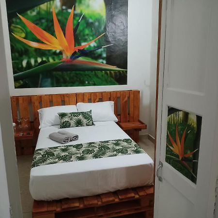 Hospedajes El Jardin Envigado Esterno foto