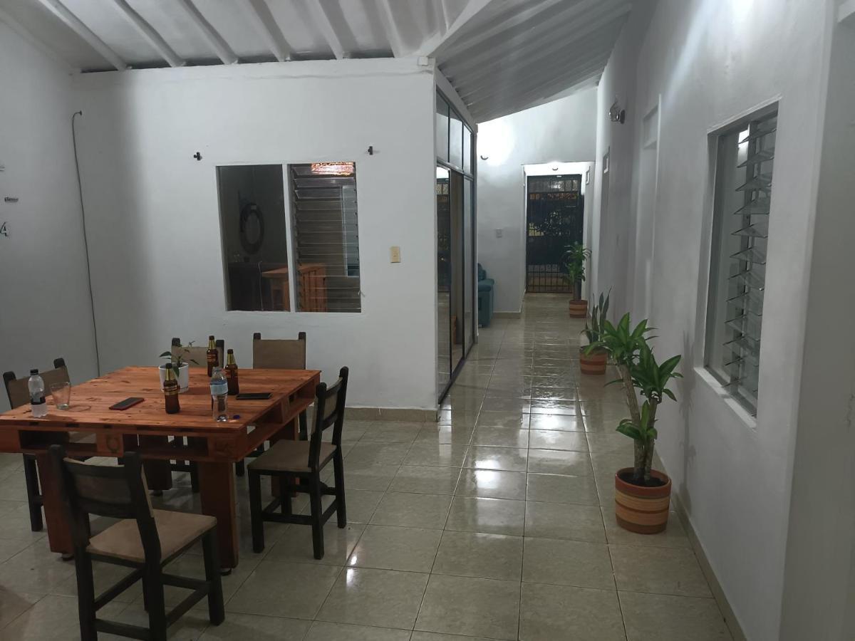 Hospedajes El Jardin Envigado Esterno foto