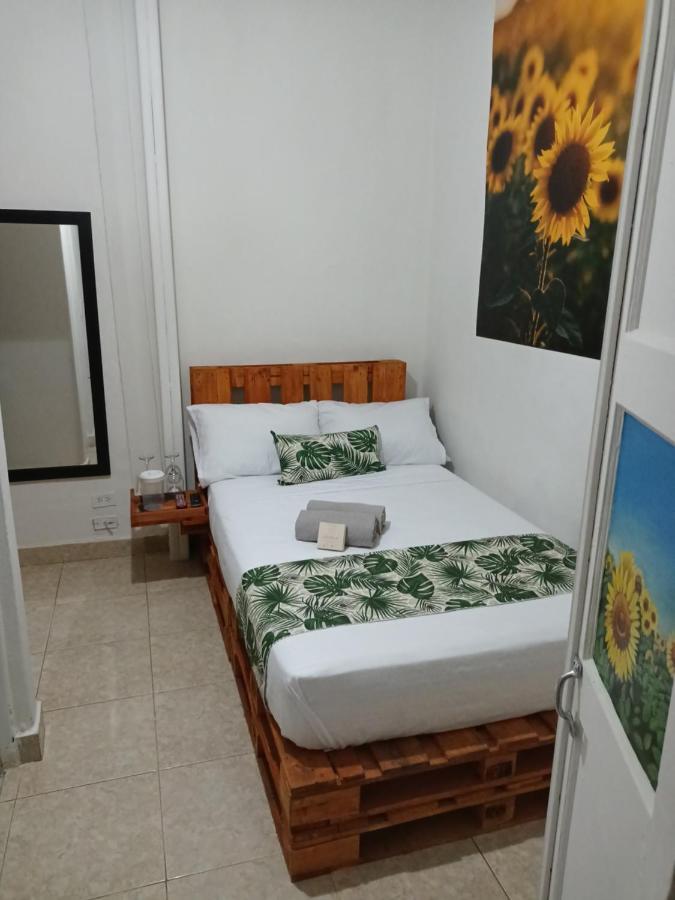 Hospedajes El Jardin Envigado Esterno foto