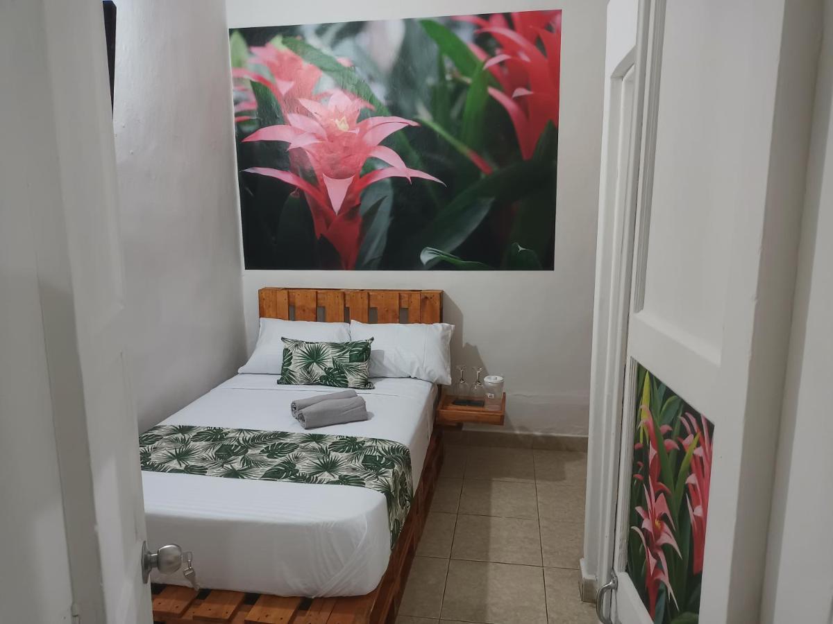 Hospedajes El Jardin Envigado Esterno foto